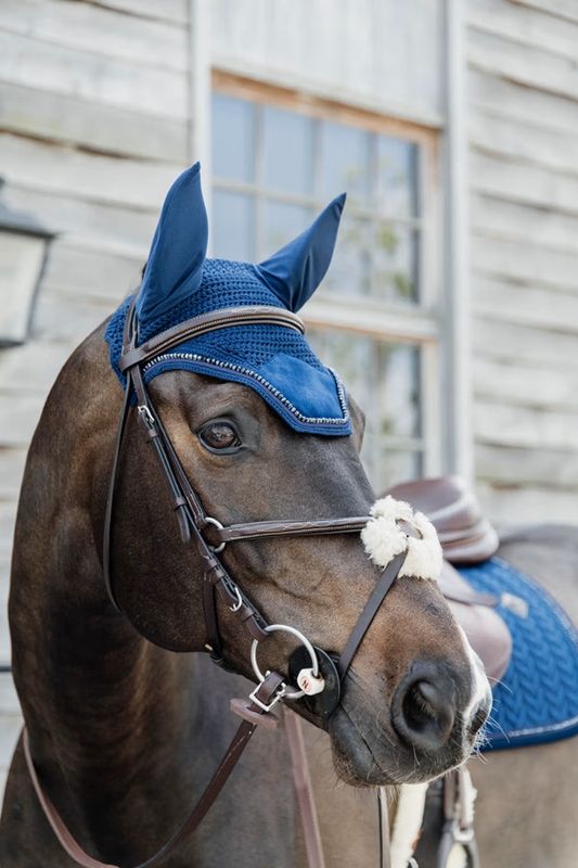 Kentucky Velvet Pearls Soundless Ørehette 